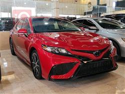 تۆیۆتا کامری